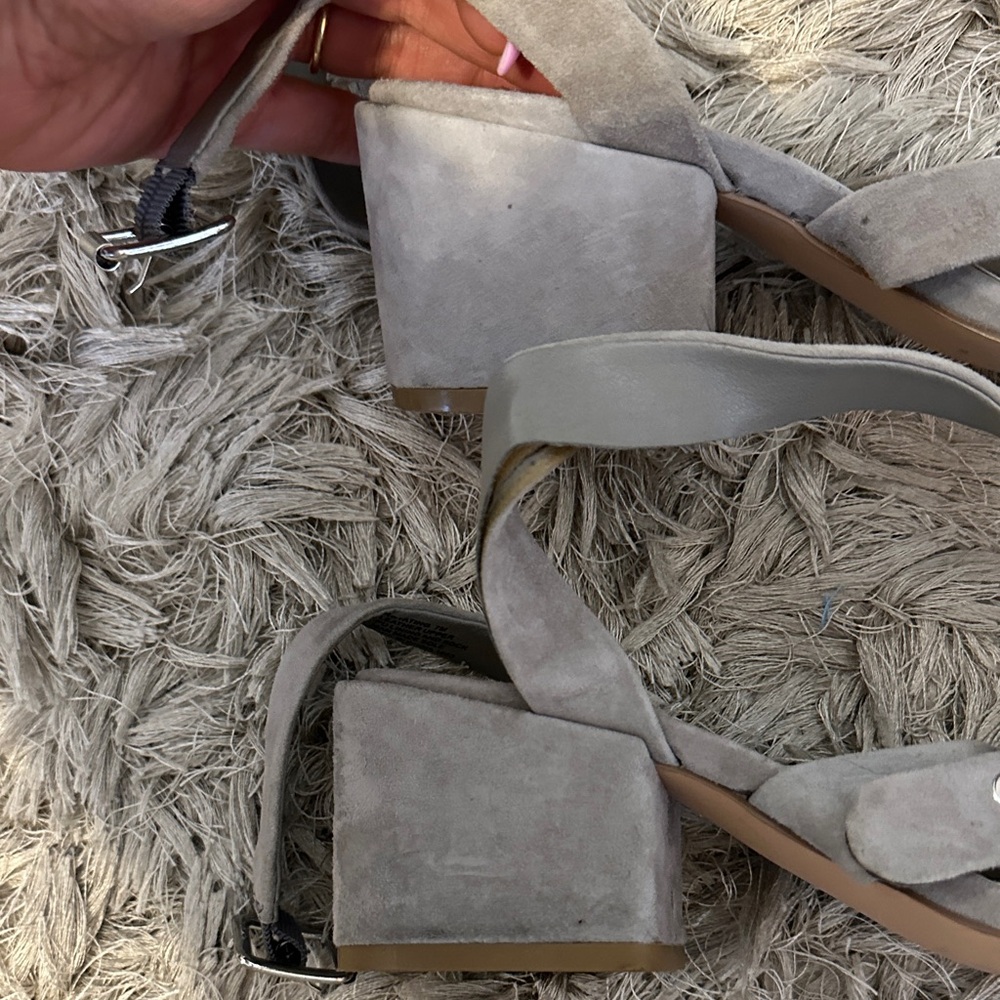 Steve Madden ROTATING GREY SUEDE - Picture 10 of 11